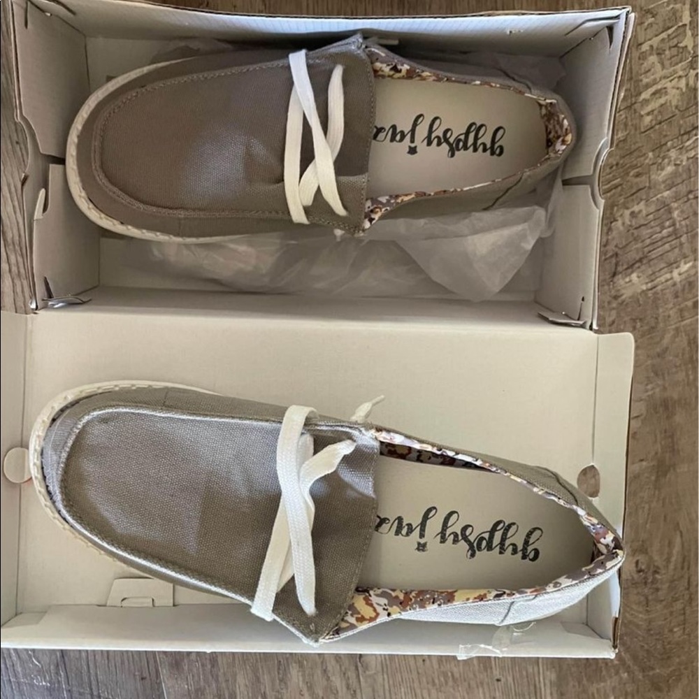 Women’s Gypsy Jazz slip ons